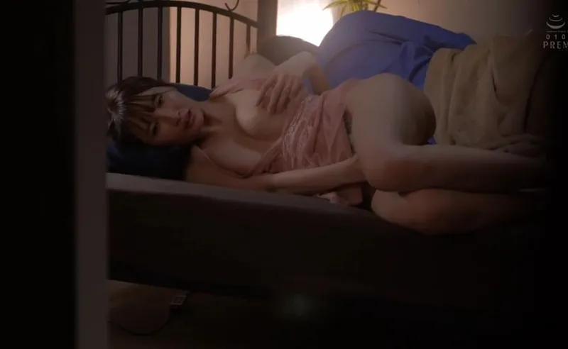 đưa sếp say xỉn về nhà, cậu nhân viên trúng số húp được bà xã tiền bối xinh dâm